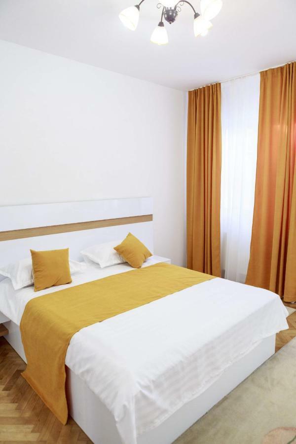 Strada Muresenilor - Savas Apartament Μπρασόβ Εξωτερικό φωτογραφία